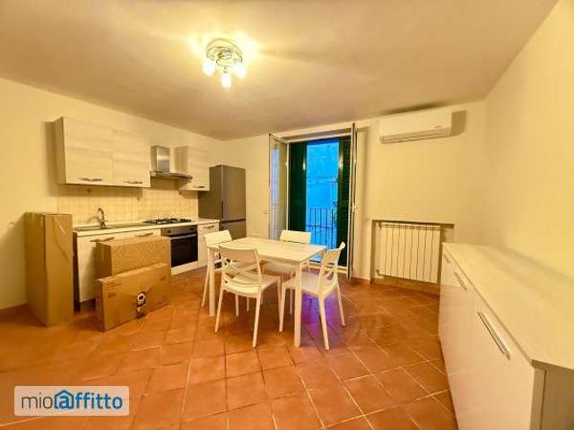 Appartamento in affitto a Municipalità 2, Campania