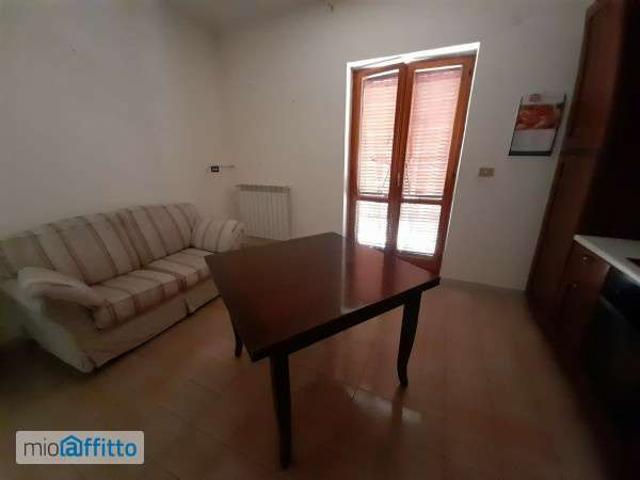 Appartamento in affitto a Nola, Campania