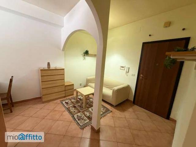 Appartamento in affitto a Municipio Roma III, Roma Capitale
