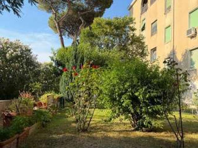 Appartamento in affitto a Municipio Roma III, Roma Capitale