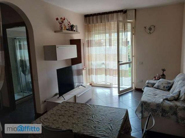 Appartamento in affitto a Oggiono, Lombardia