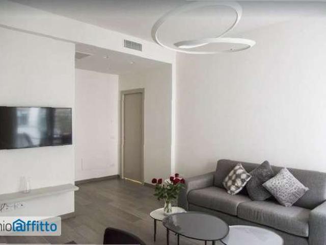 Appartamento in affitto a Municipio 7, Milano