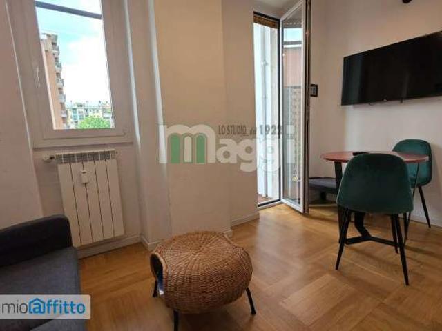 Appartamento in affitto a Municipio 6, Milano