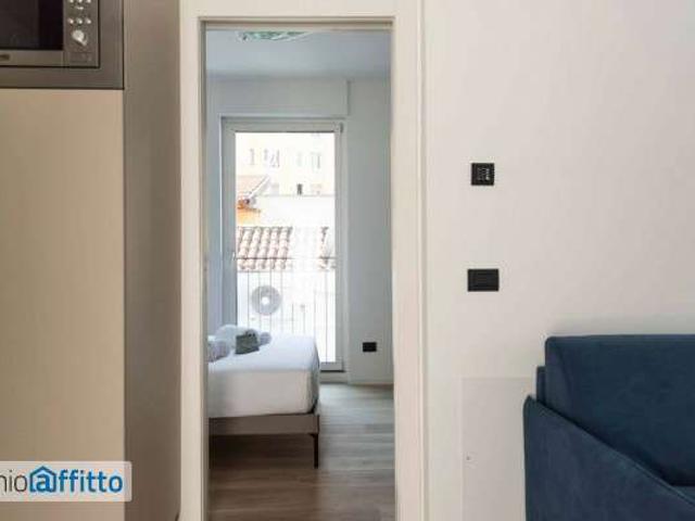 Appartamento in affitto a Municipio 7, Milano