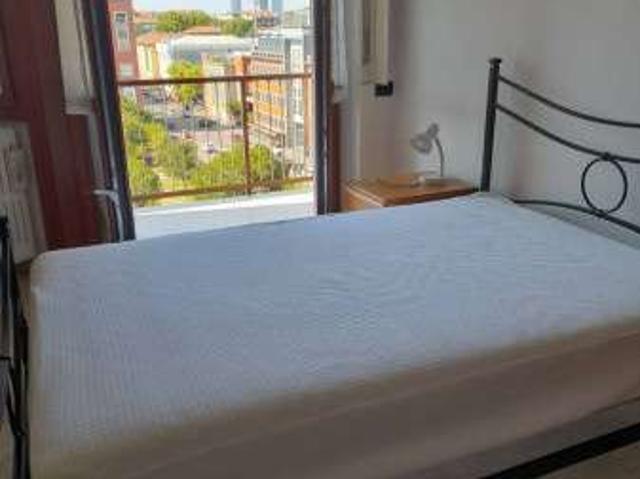 Appartamento in affitto a Municipio 6, Milano