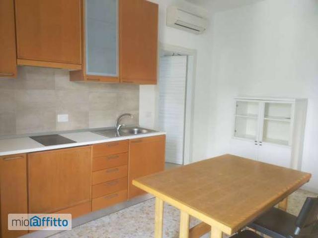 Appartamento in affitto a Izzalini, Umbria
