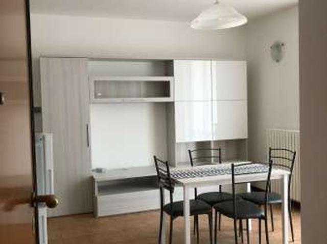 Appartamento in affitto a Cravino, Pavia