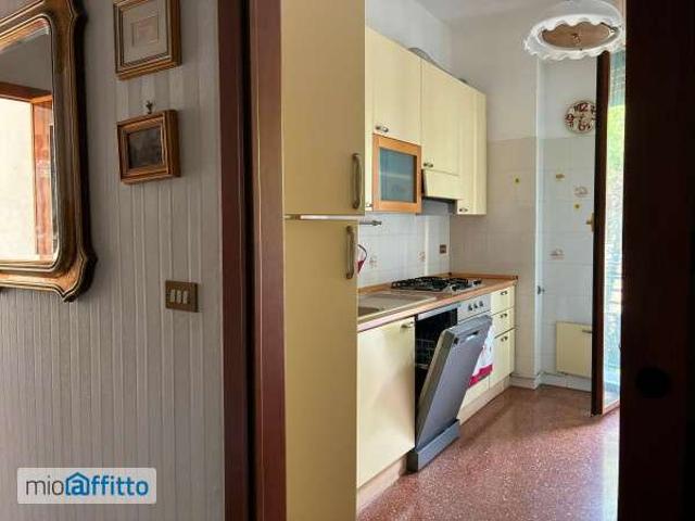 Appartamento in affitto a Ponente, Serra Riccò
