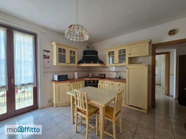 Appartamento in affitto a Marche, Macerata