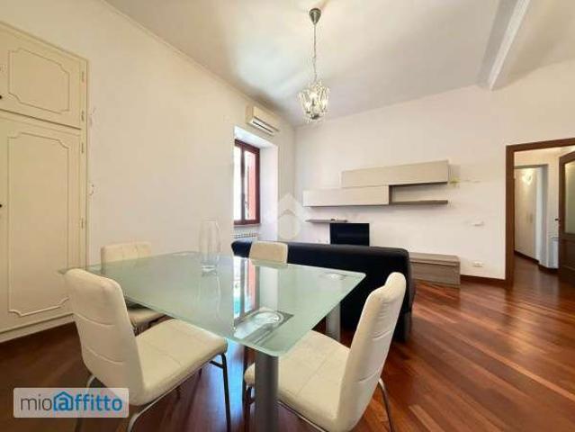 Appartamento in affitto a Municipio Roma I, Roma Capitale