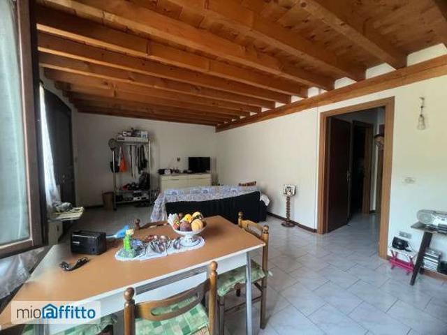Appartamento in affitto a Quistello, Lombardia
