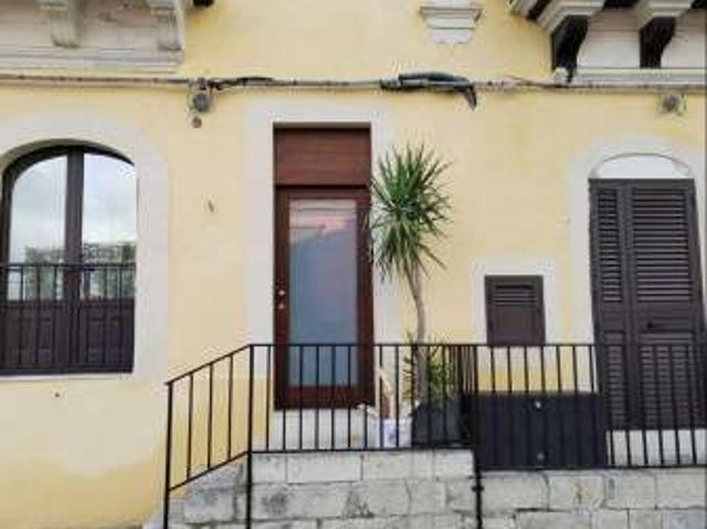 Appartamento in affitto a Ragusa Ibla, Ragusa