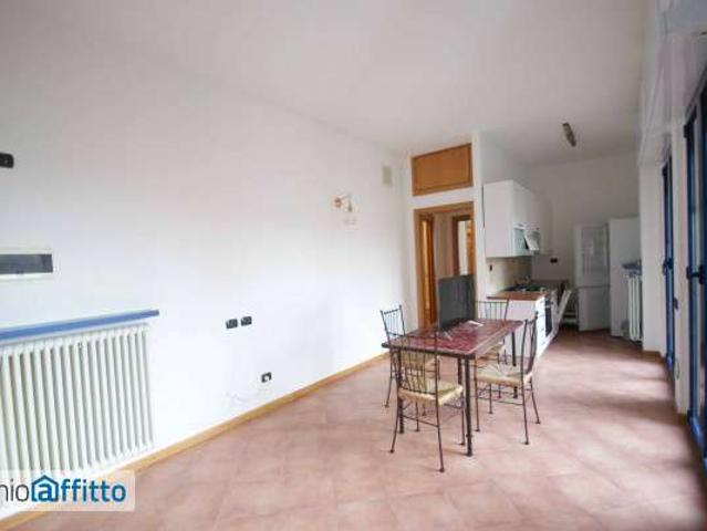 Appartamento in affitto a Municipio 2, Milano