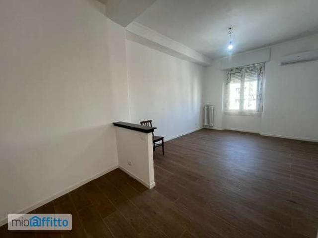 Appartamento in affitto a Municipio 2, Milano