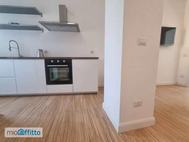 Appartamento in affitto a Municipio 2, Milano
