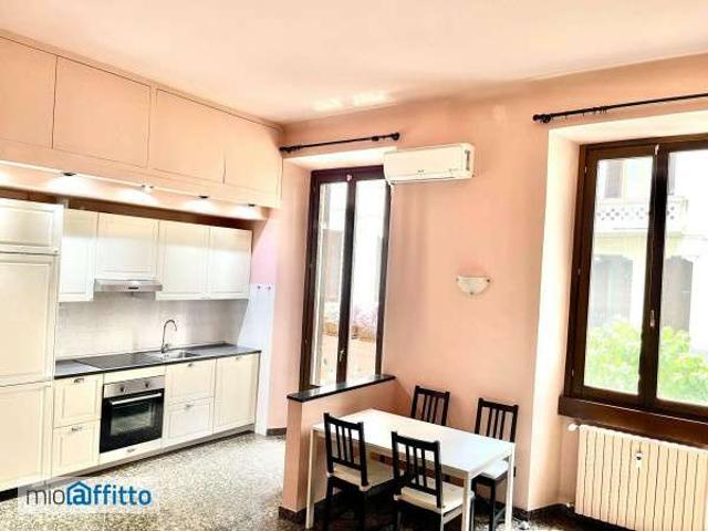 Appartamento in affitto a Municipio 2, Milano