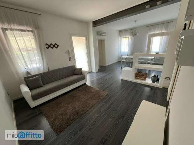 Appartamento in affitto a Sant'Osvaldo, Padova