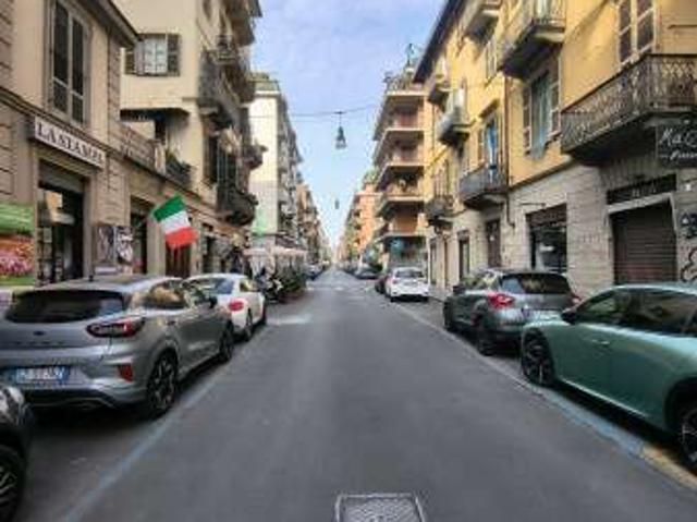 Appartamento in affitto a Circoscrizione 8, Piemonte