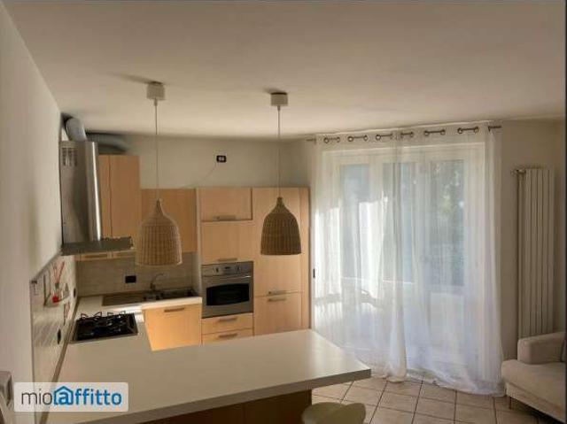 Appartamento in affitto a Cassina Ferrara, Saronno