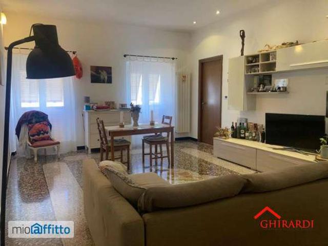Appartamento in affitto a Medio Ponente, Serra Riccò