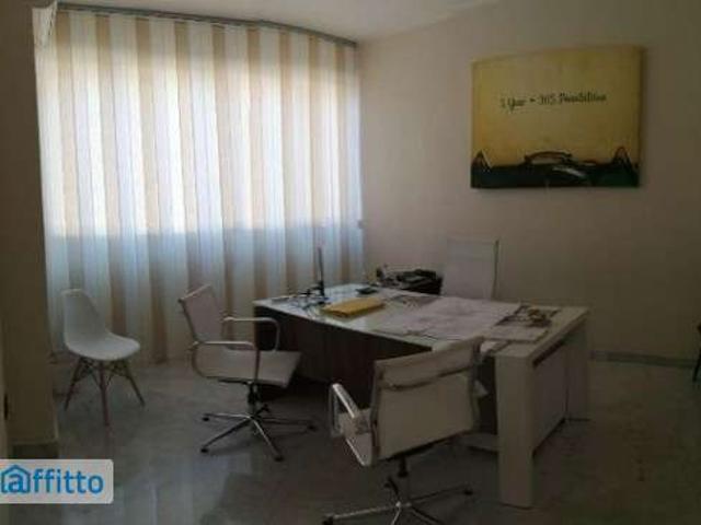 Appartamento in affitto a Puglia, Taranto