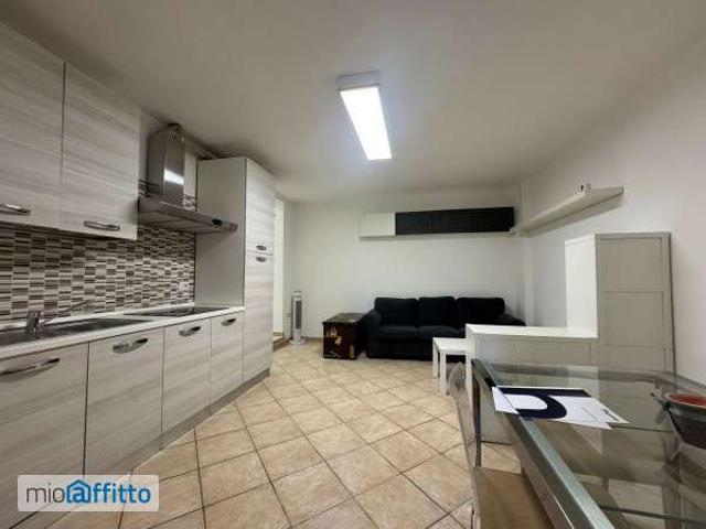 Appartamento in affitto a Centroni, Roma Capitale