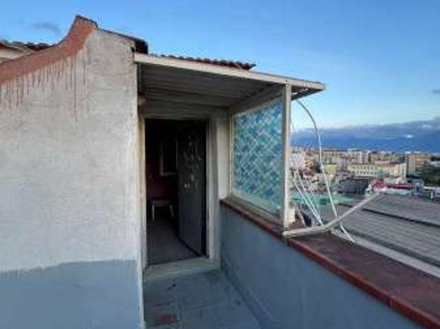 Appartamento in affitto a Sant'Antonio, Torre Del Greco