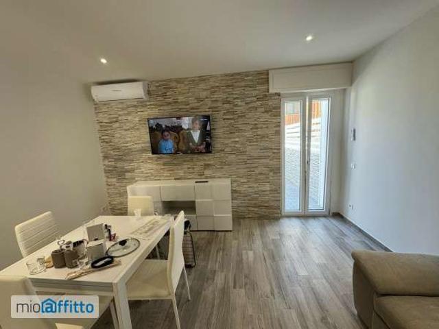 Appartamento in affitto a Torvajanica, Roma Capitale