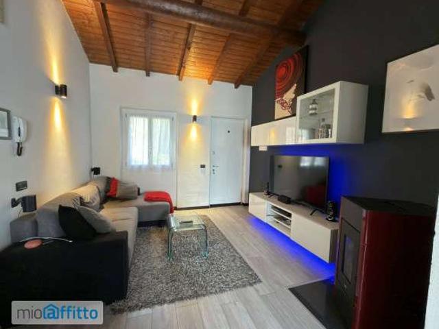 Appartamento in affitto a Rogaro, Tremezzina