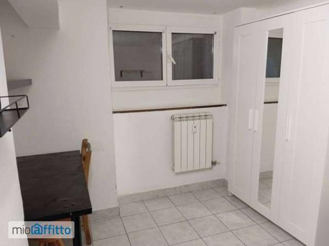 Appartamento in affitto a Municipio 4, Milano