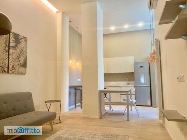 Appartamento in affitto a Municipio 1, Milano