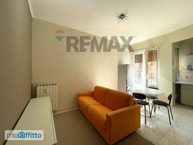 Appartamento in affitto a Circoscrizione 6, Piemonte