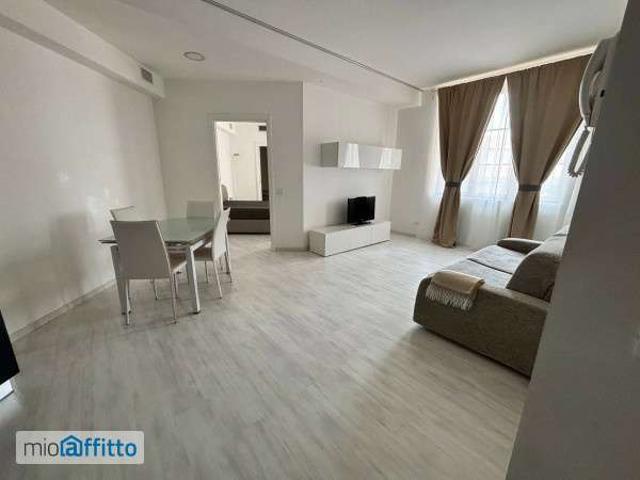 Appartamento in affitto a Valle Olona, Varese