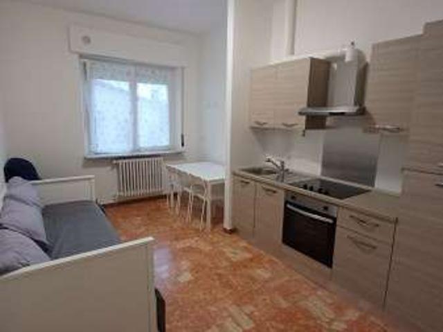 Appartamento in affitto a Venegono Superiore, Varese