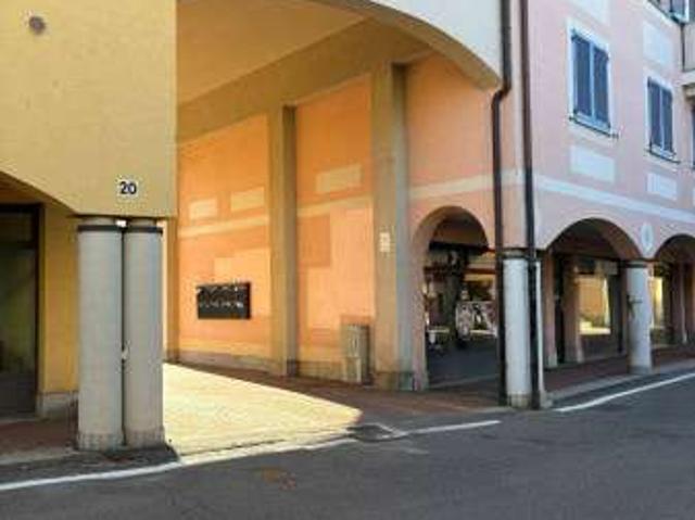 Villa Indipendente in affitto a Rovagnasco, Segrate
