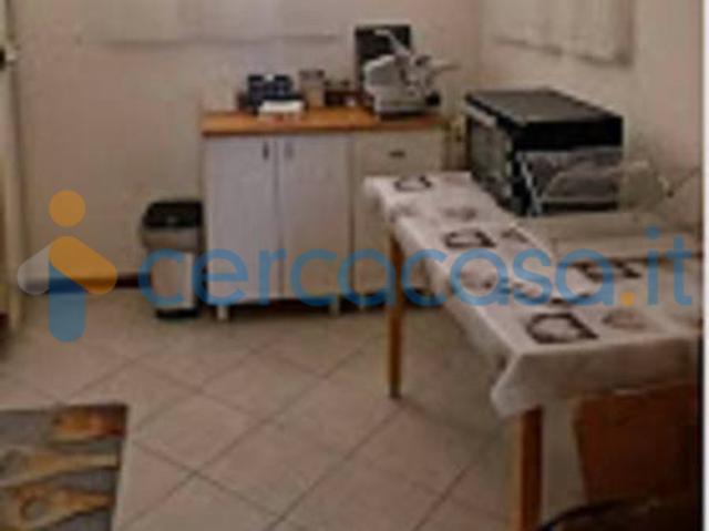 Appartamento in affitto a Ranco, Lombardia