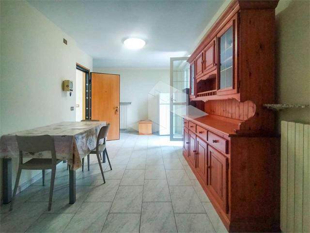 Appartamento in affitto a Re, Reggio Emilia