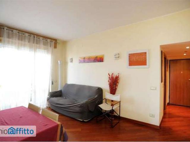 Appartamento in affitto a Municipio 7, Milano