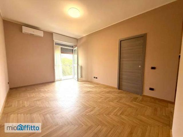 Appartamento in affitto a Municipio 7, Milano