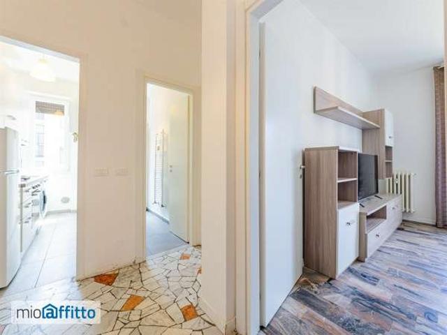 Appartamento in affitto a Municipio 6, Milano
