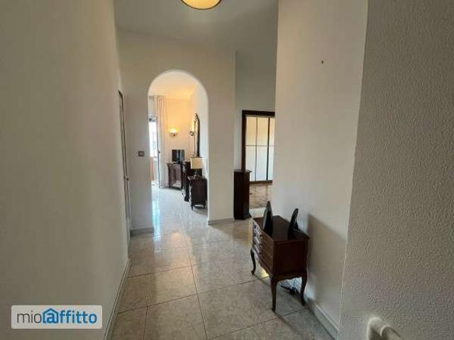 Appartamento in affitto a Municipio 6, Milano