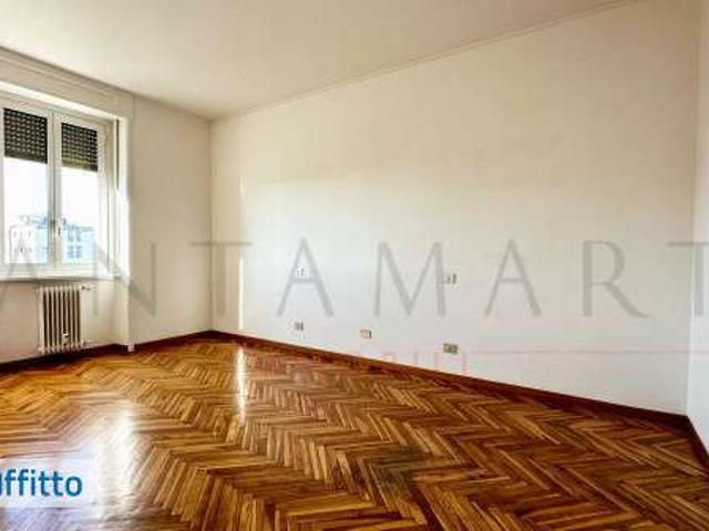 Appartamento in affitto a Municipio 6, Milano