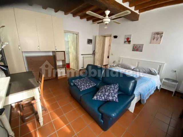 Appartamento in affitto a Montesarchio, Campania