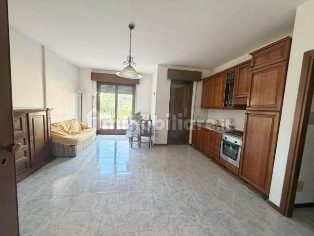 Appartamento in affitto a Rivanazzano, Lombardia