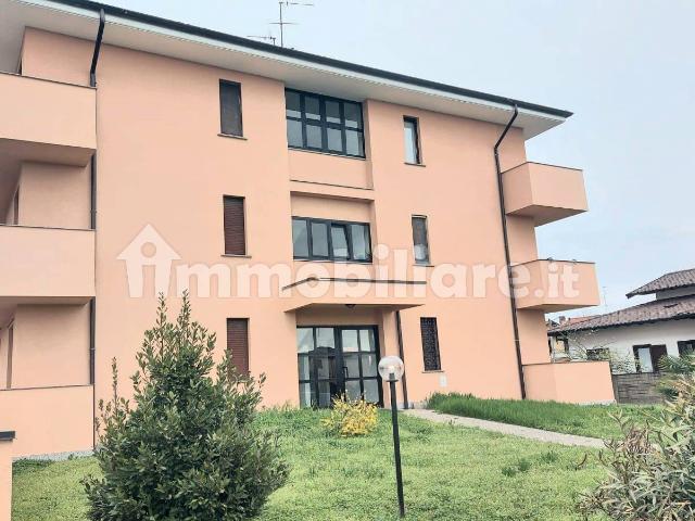 Appartamento in affitto a Turate, Lombardia