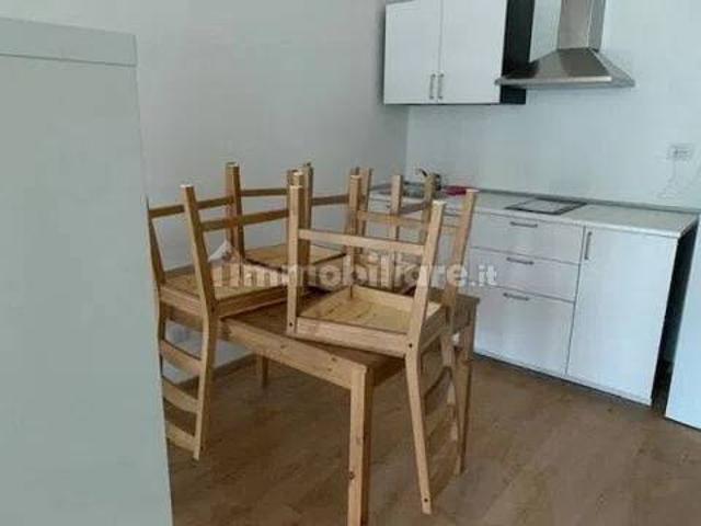 Appartamento in affitto a Bonascola, Carrara