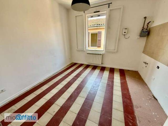 Appartamento in affitto a Santo Stefano, Bologna