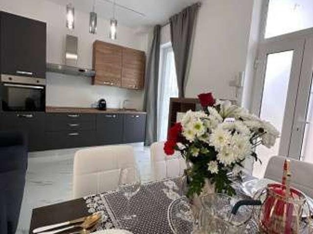 Appartamento in affitto a Turate, Lombardia