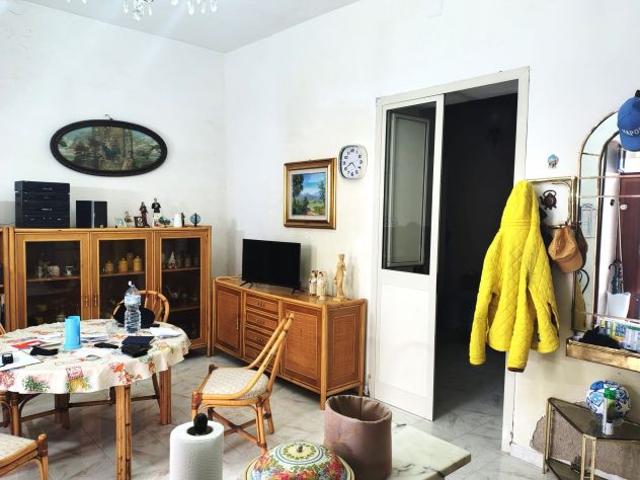 Appartamento in vendita a Maddaloni, Campania