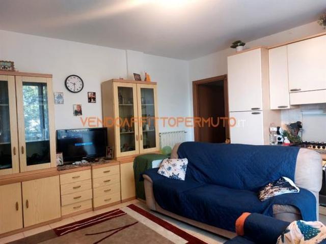 Appartamento in vendita a Quinzano D'oglio, Lombardia